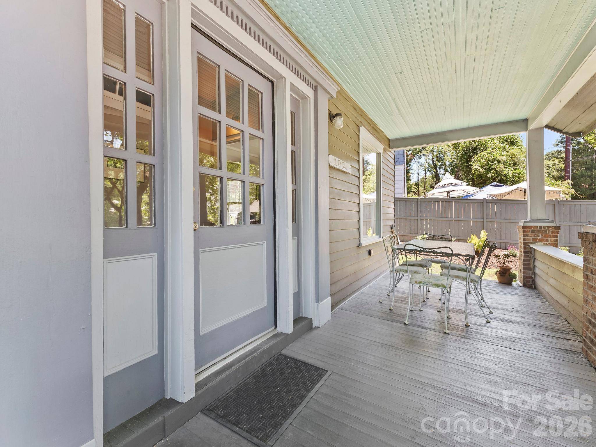 102 Courtland AVE, Asheville, NC 28801