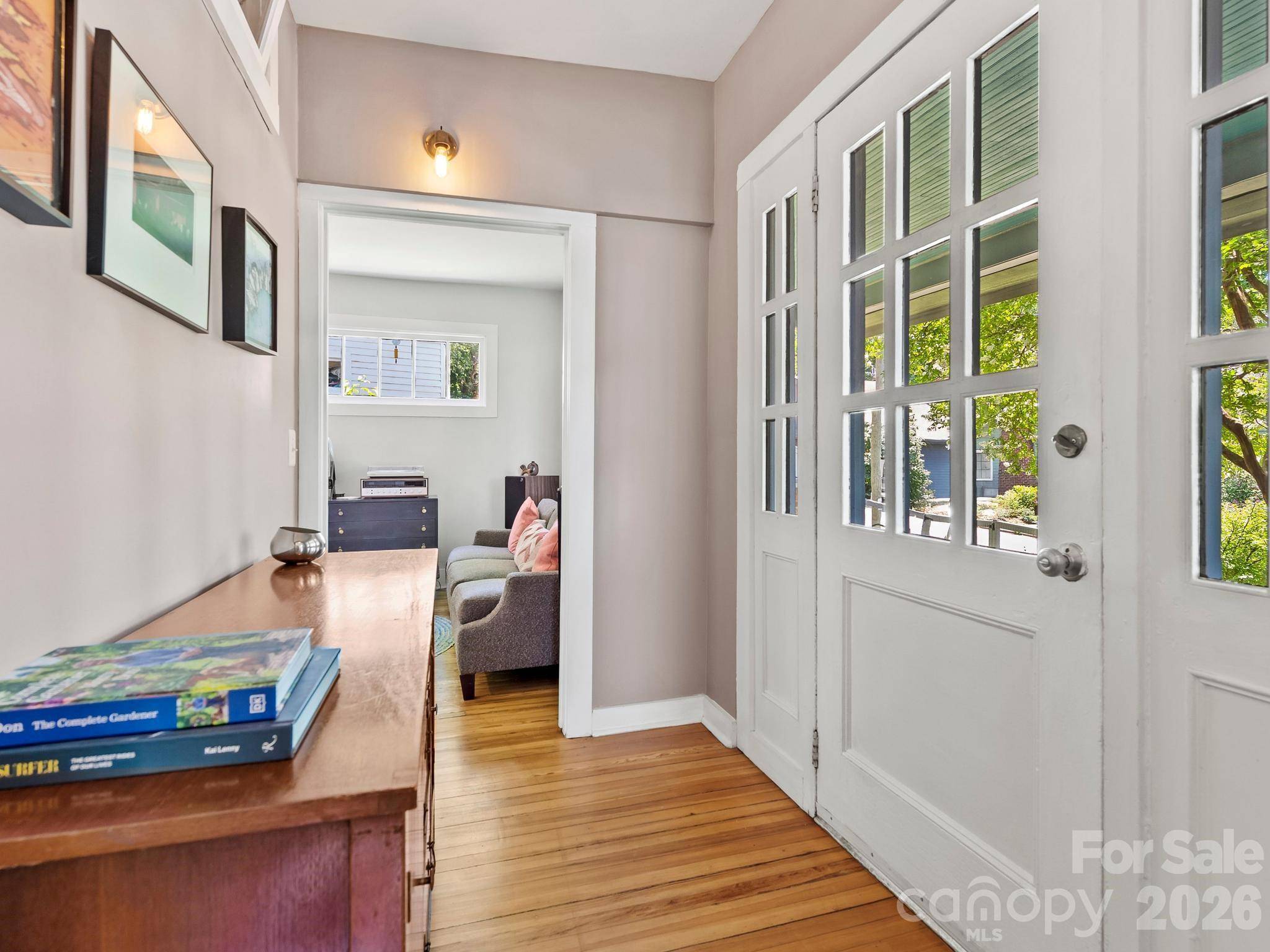 102 Courtland AVE, Asheville, NC 28801