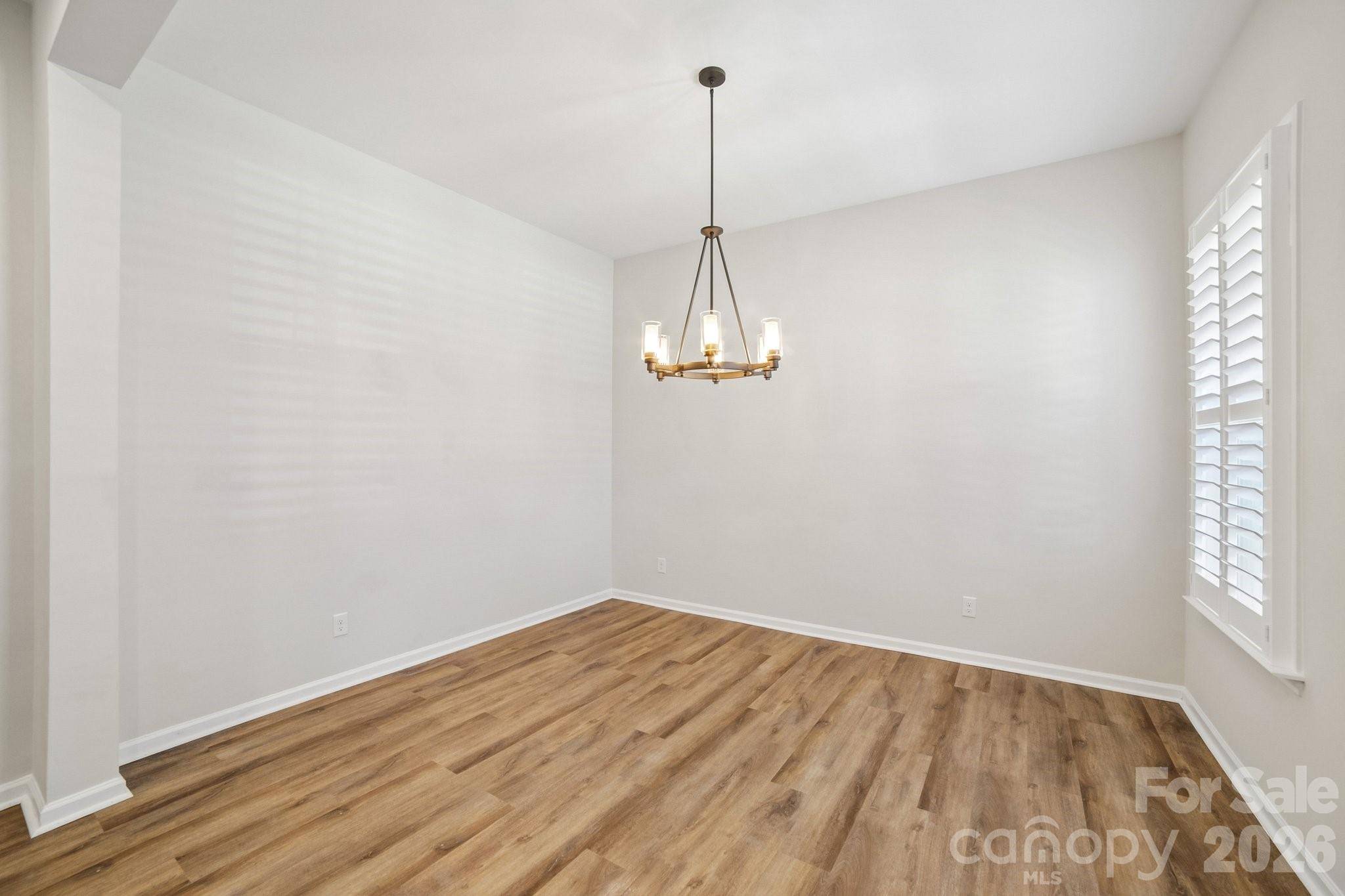 8096 Woodline LN, Denver, NC 28037