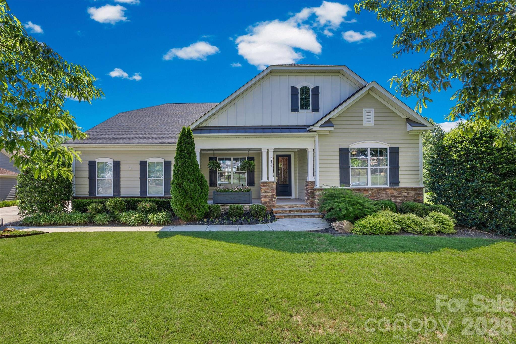 2329 Madeira CIR, Waxhaw, NC 28173