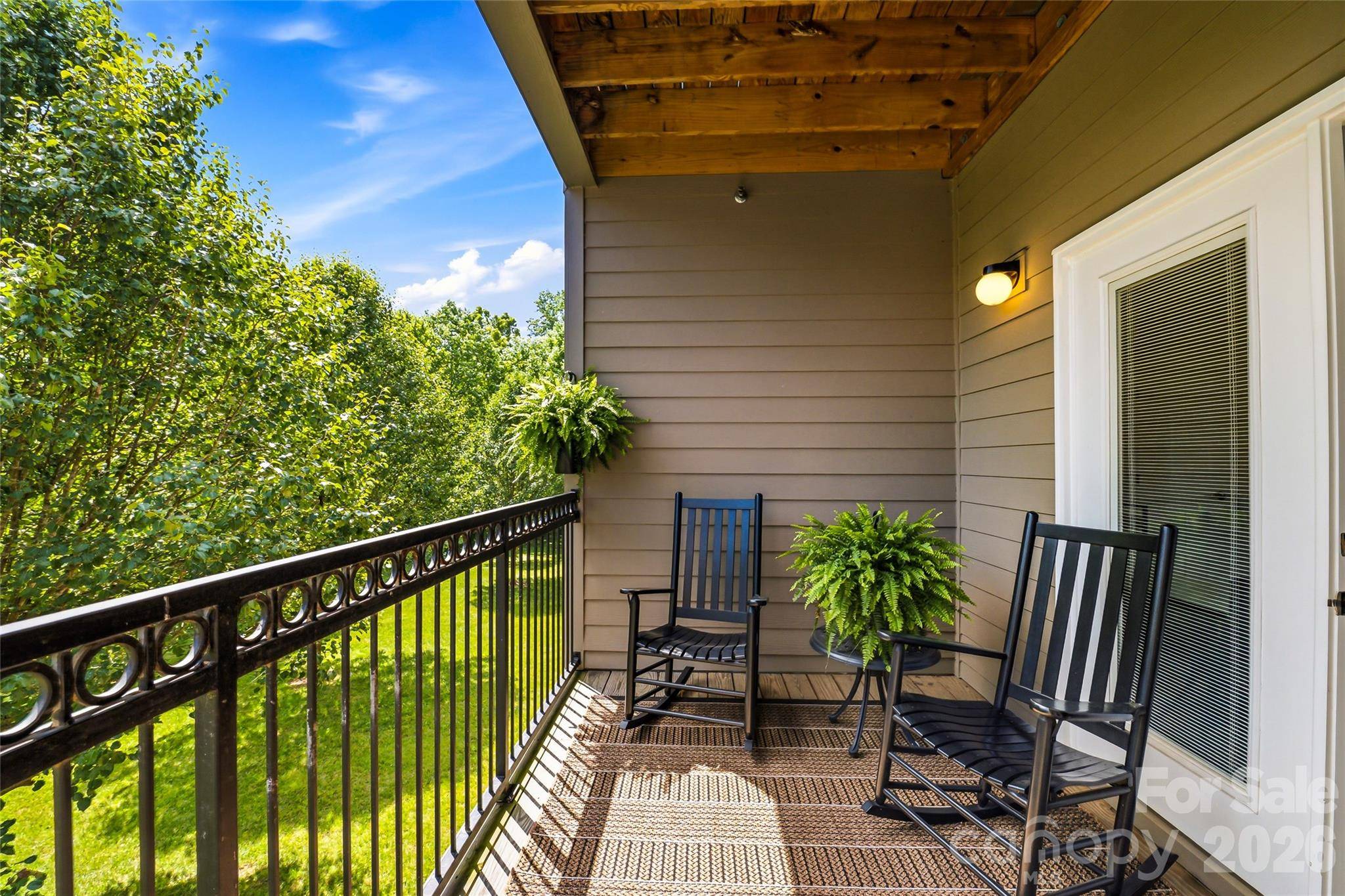 142 Brickton Village CIR #202, Fletcher, NC 28732