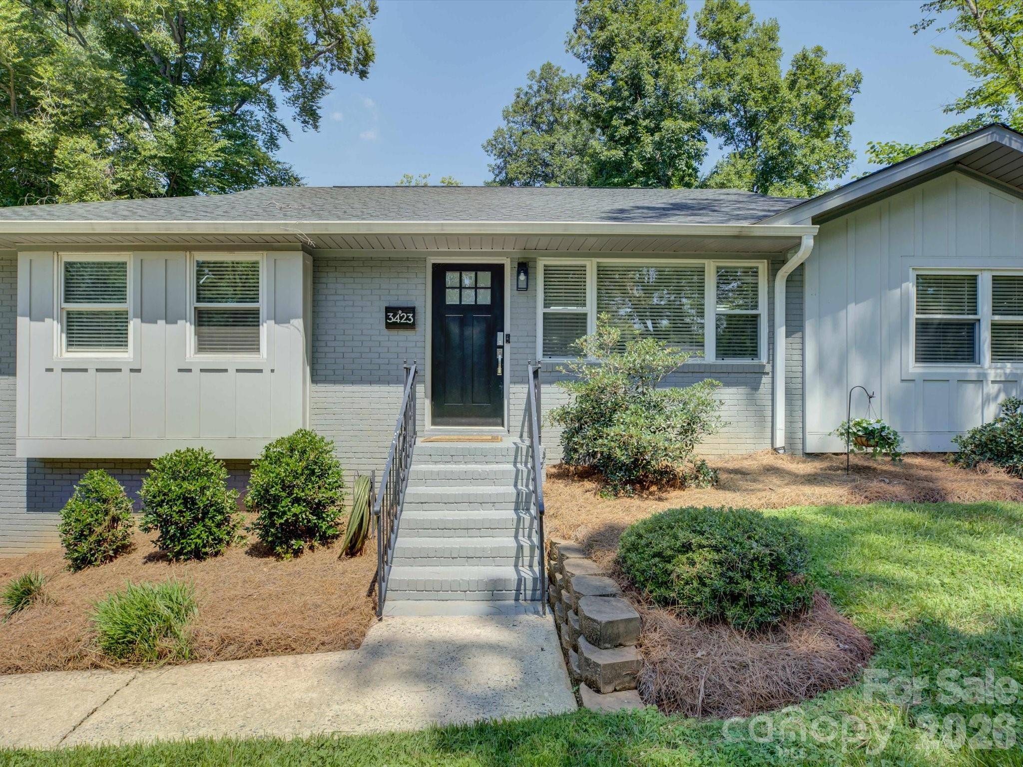 3423 Sudbury RD, Charlotte, NC 28205