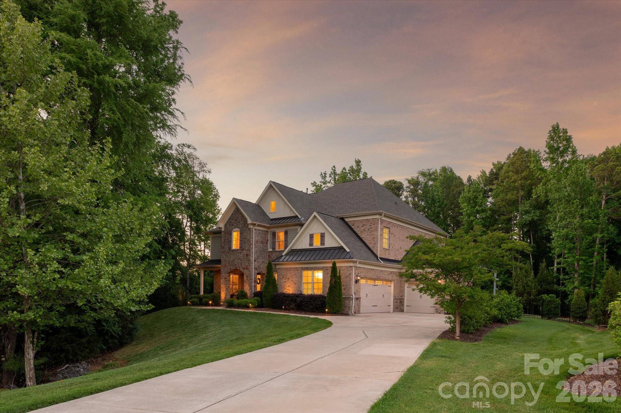 700 Giacomo DR, Waxhaw, NC 28173
