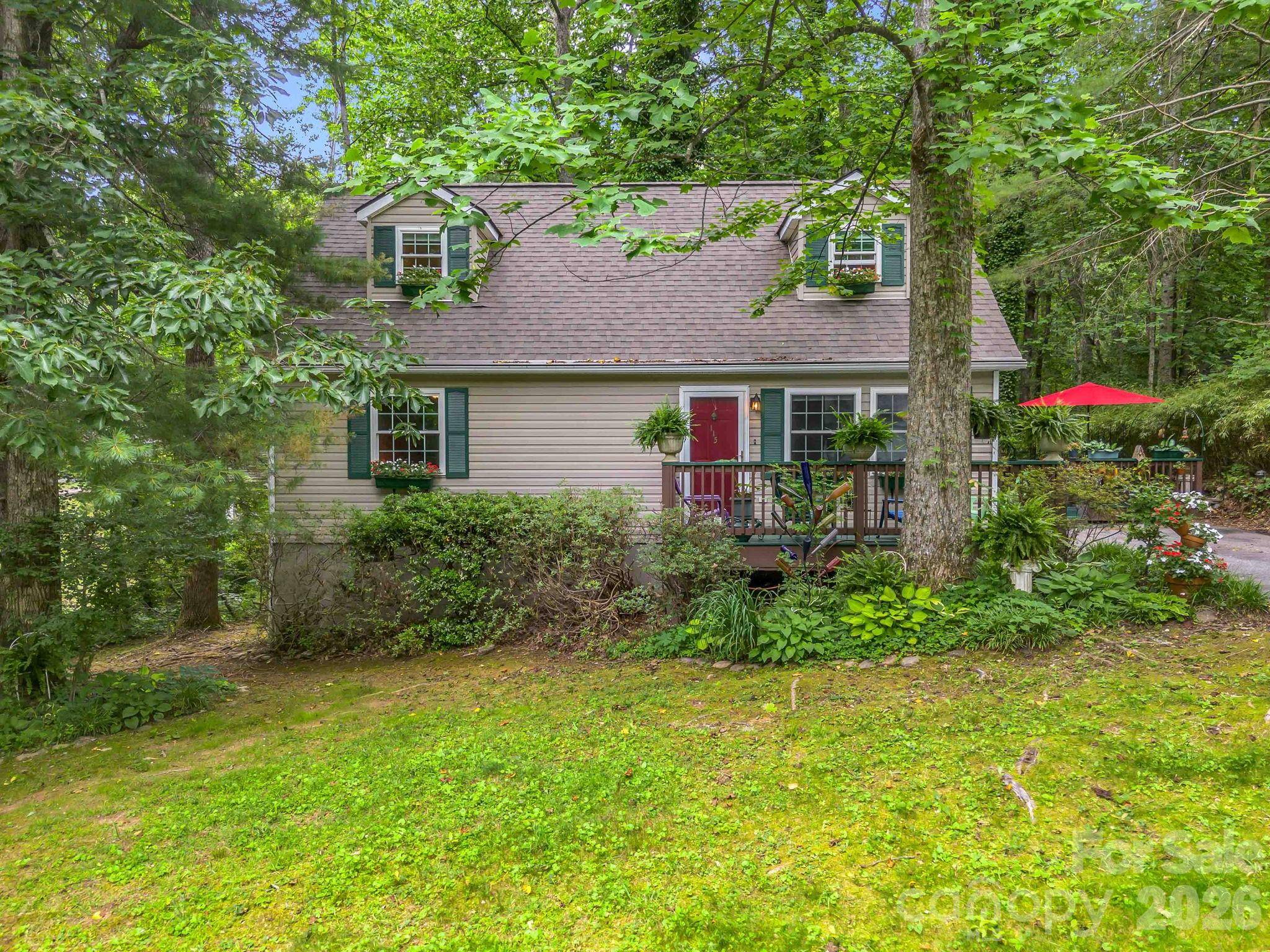 115 Cinnamon WAY, Flat Rock, NC 28731