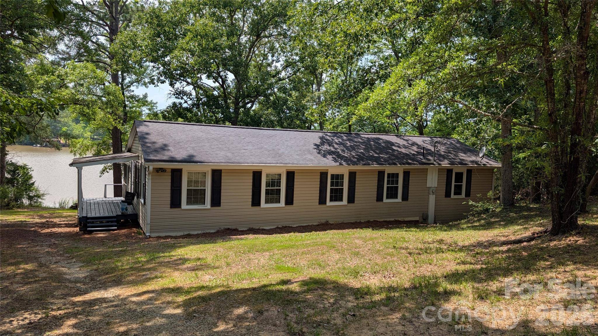 300 Valley 1 DR, Winnsboro, SC 29180