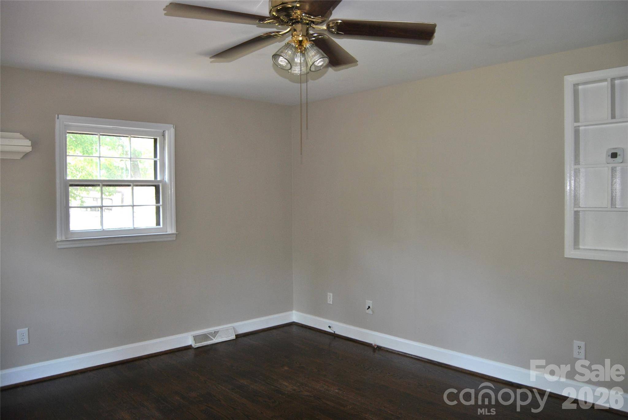1427 Churchill DR, Gastonia, NC 28054