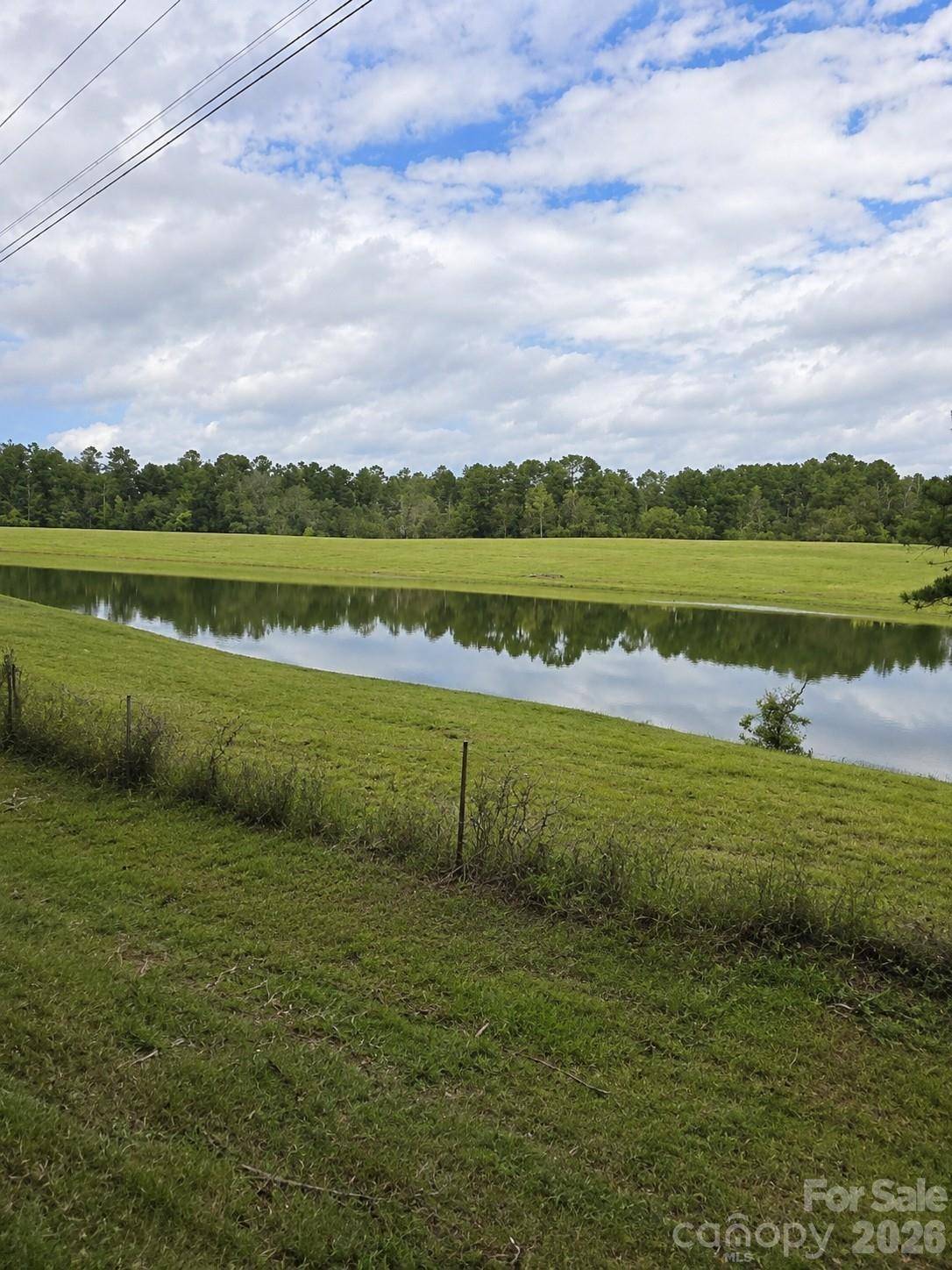 678 Old Stage RD, Edgefield, SC 29824