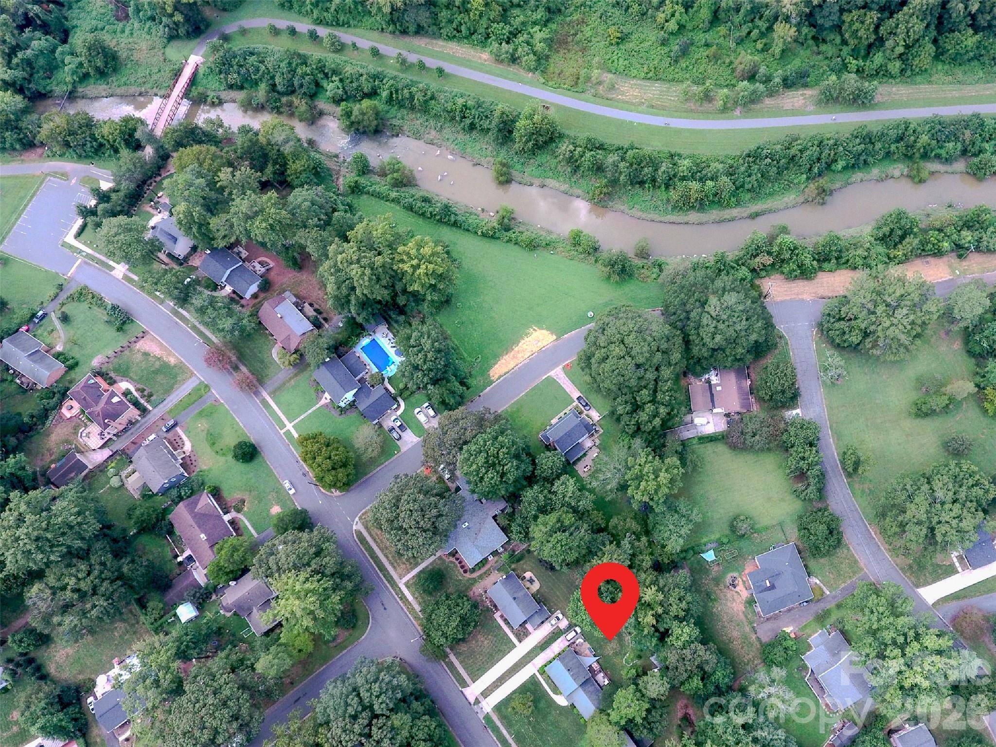 2815 Burnt Mill RD, Charlotte, NC 28210