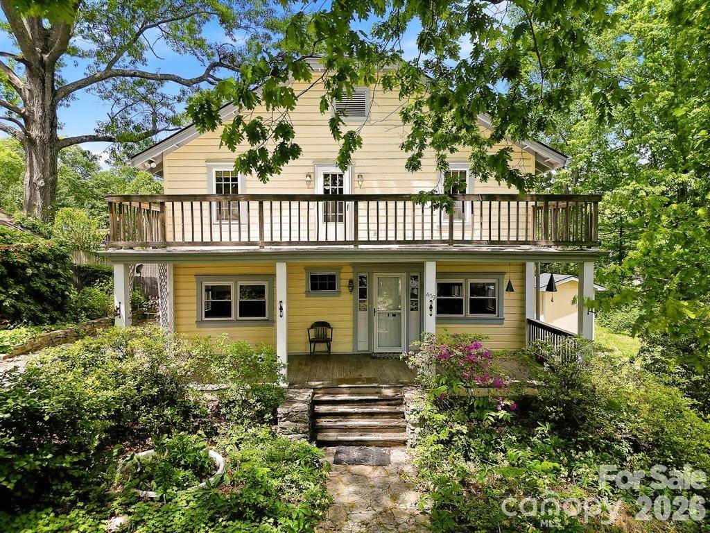 479 Saint Pauls RD, Hendersonville, NC 28792