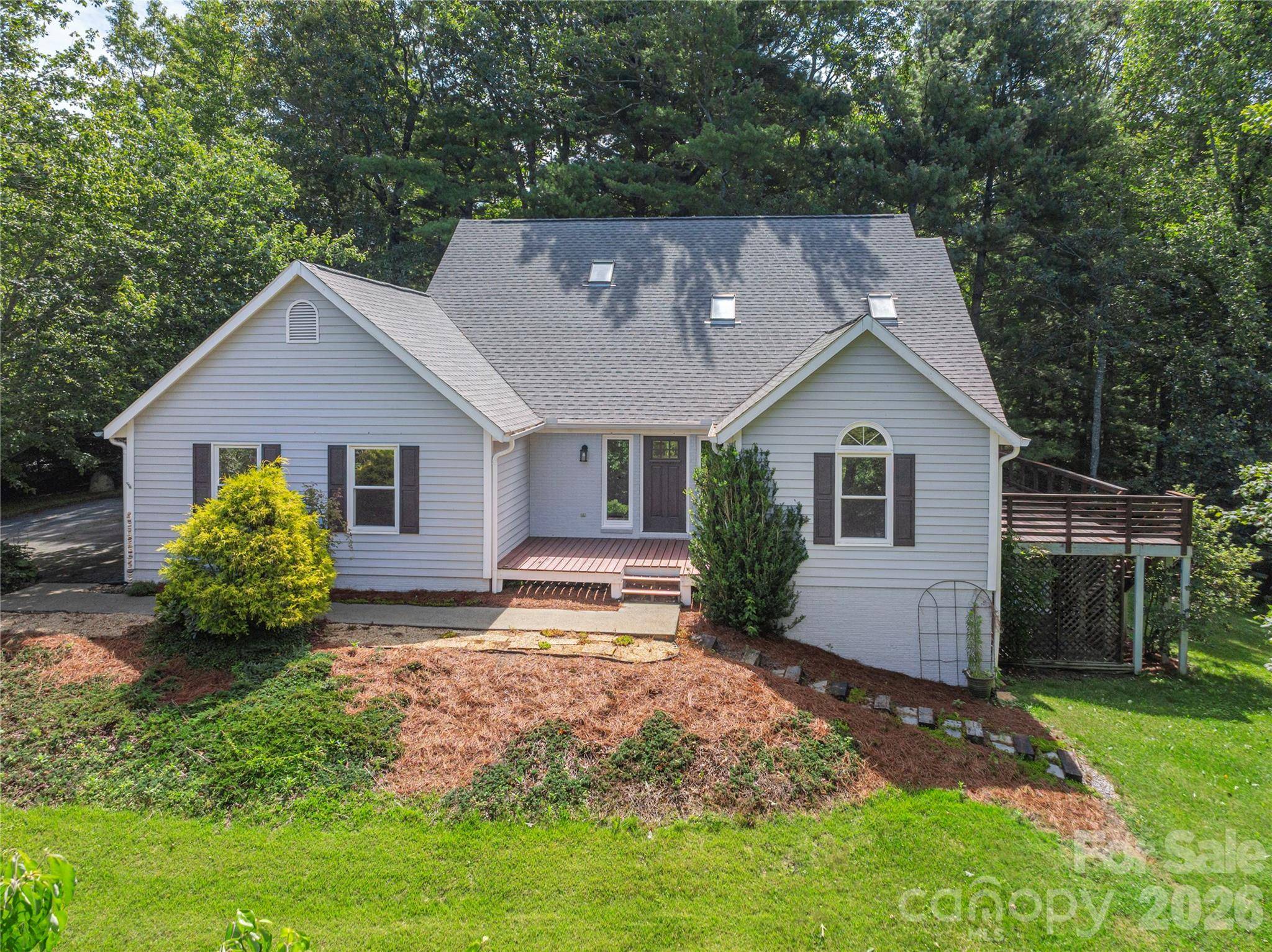 23 Moriah LN, Asheville, NC 28803