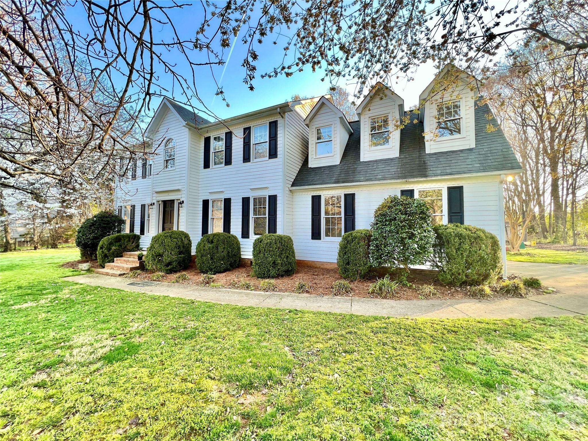 148 Steeplechase CIR, Waxhaw, NC 28173