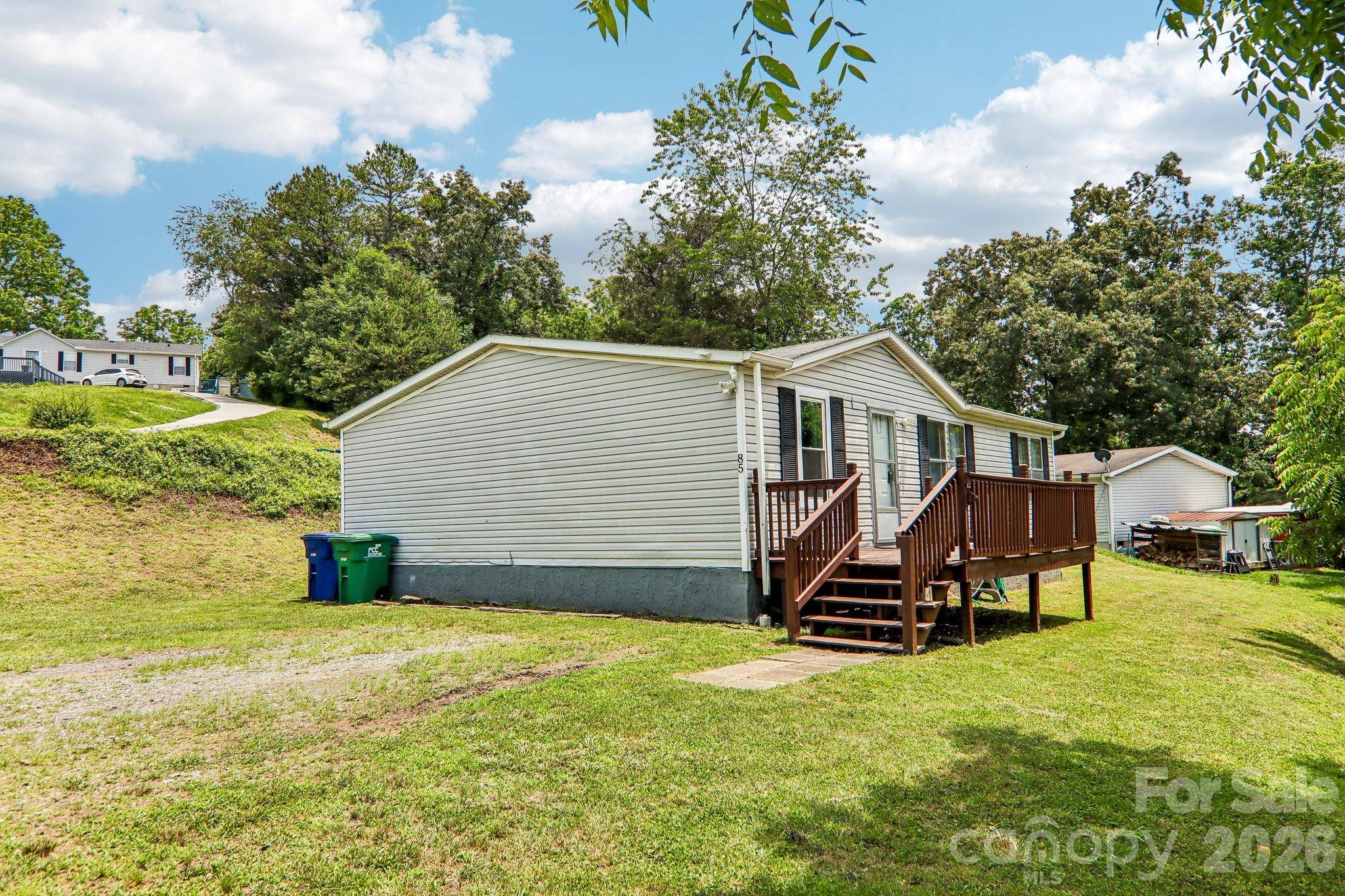85 Star Flower RD, Alexander, NC 28701