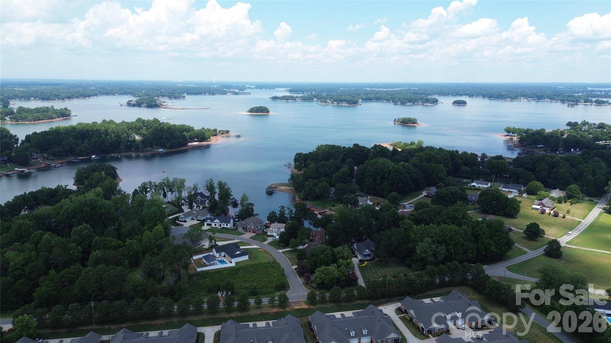 8909 Sweet Cherry LN, Denver, NC 28037
