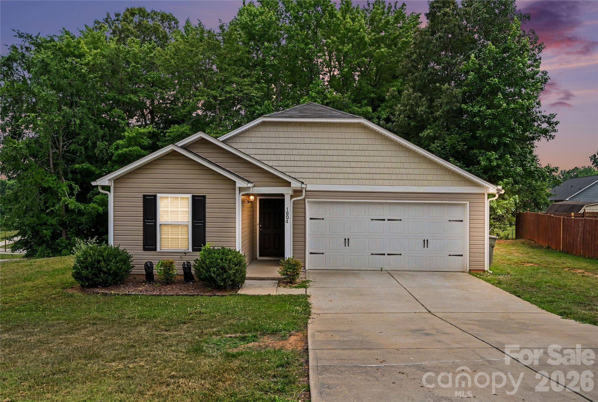 1804 Woodbridge DR, Salisbury, NC 28146