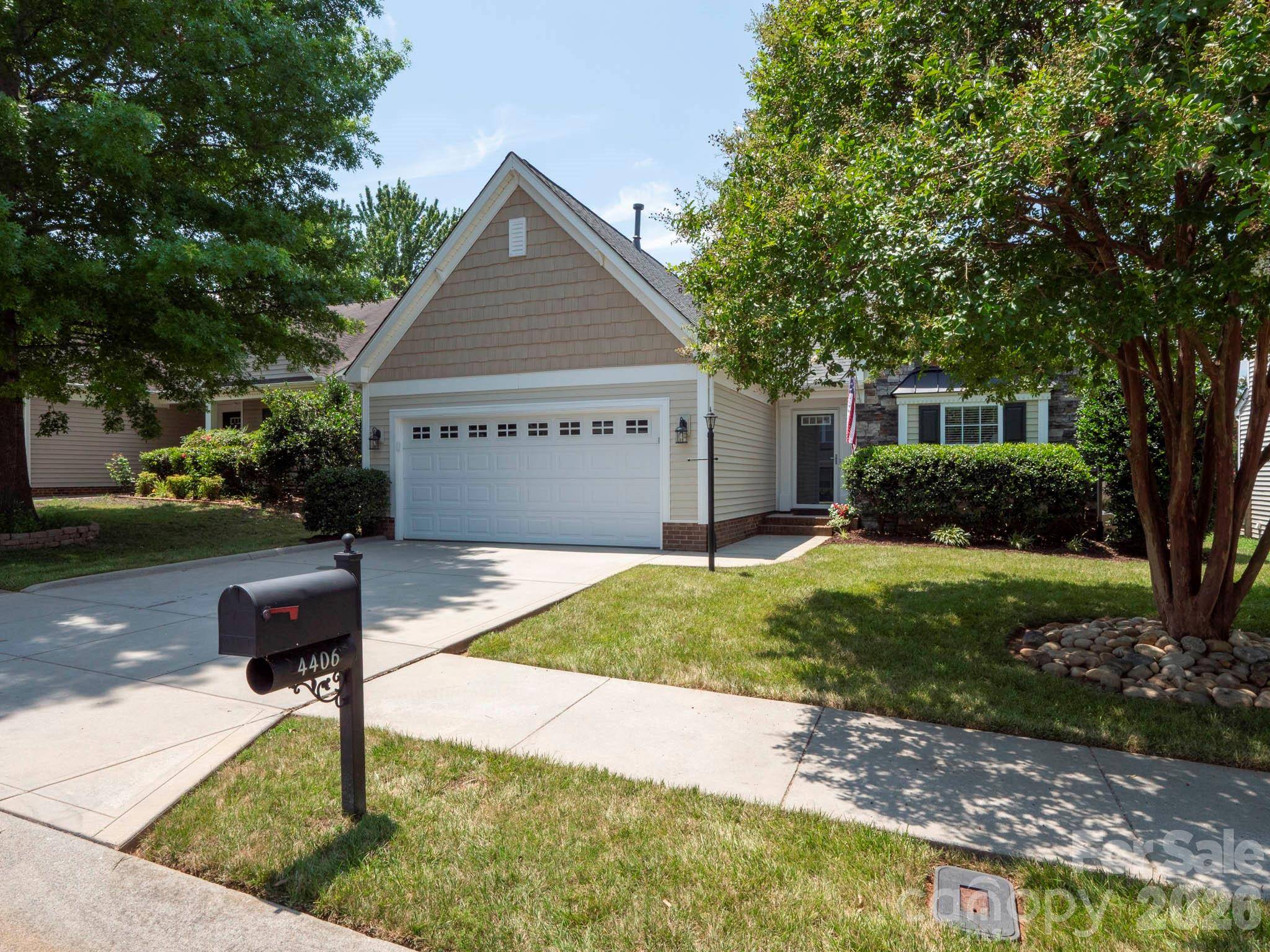 4406 Glenduran LN, Waxhaw, NC 28173