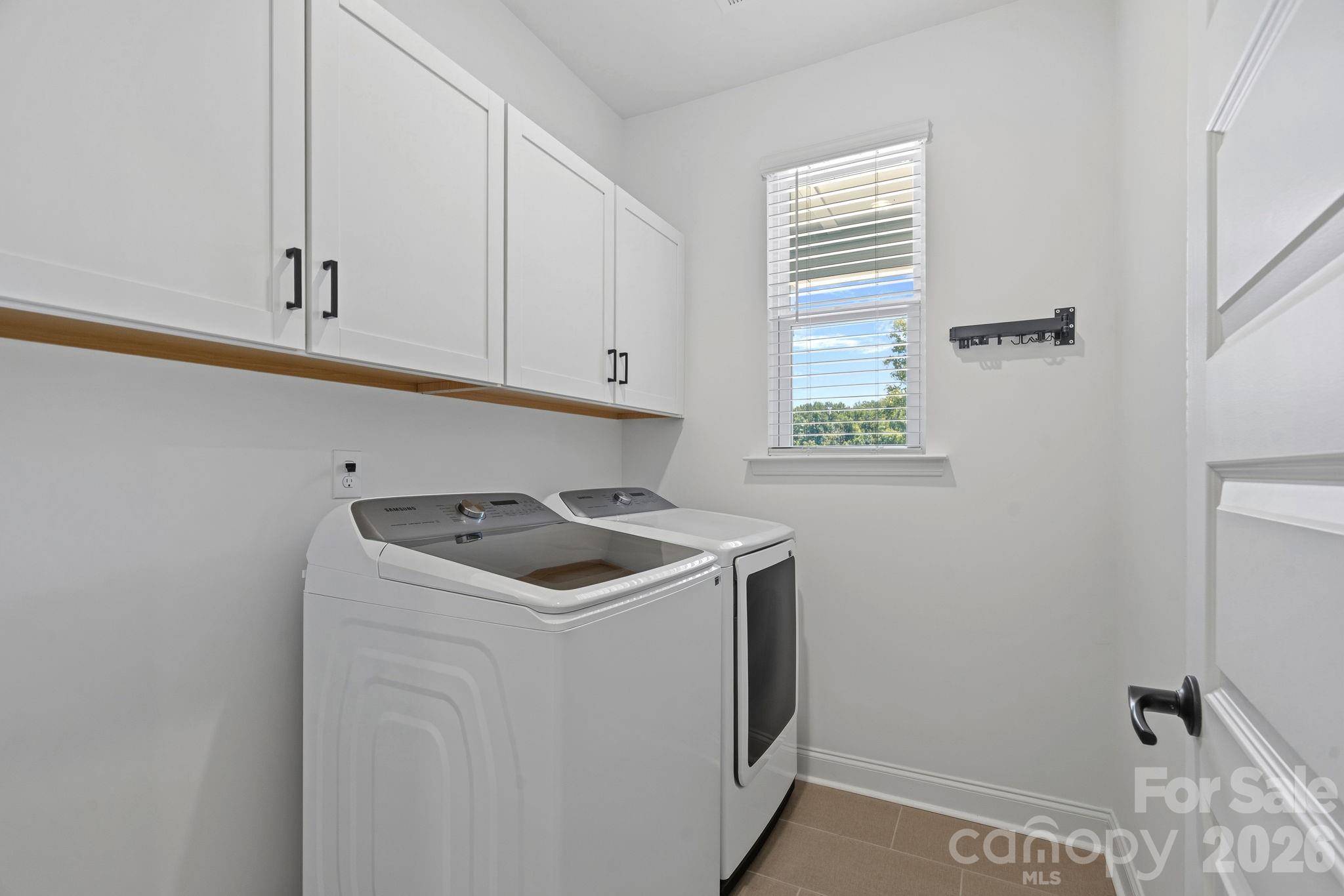 4401 Grisham DR, Denver, NC 28037