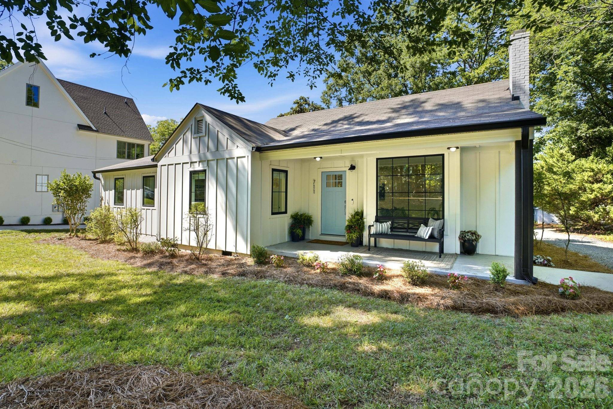 711 Concord RD, Davidson, NC 28036