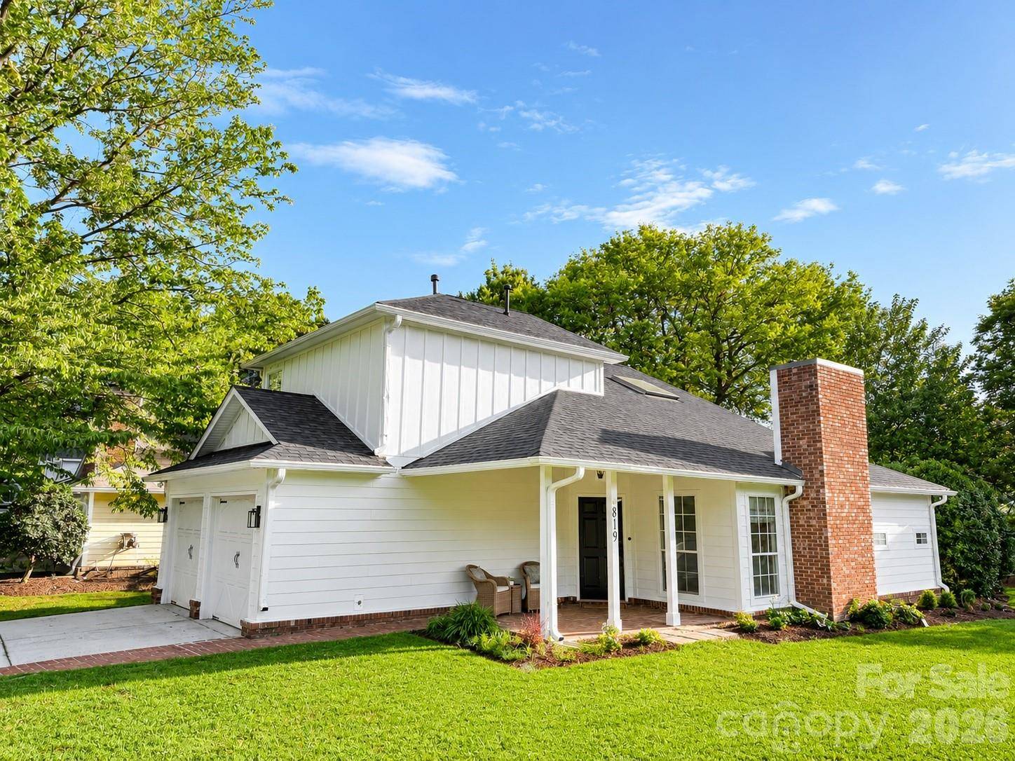 819 Mill Creek LN, Charlotte, NC 28209