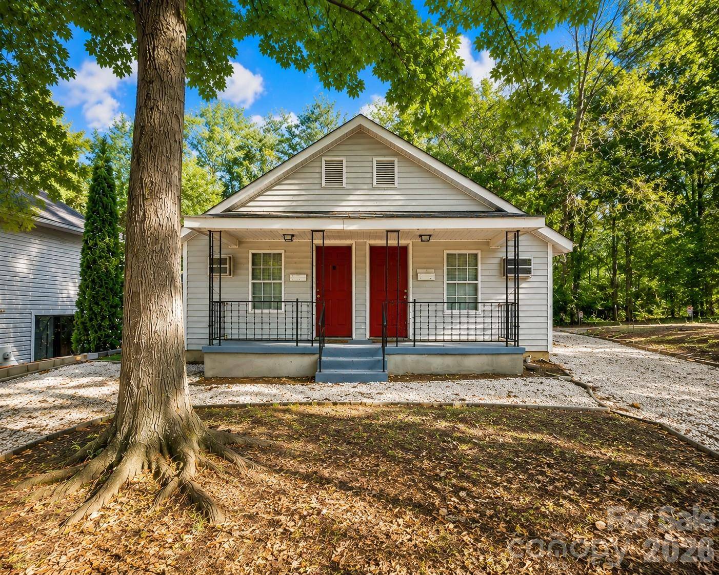 532 E Iredell AVE, Mooresville, NC 28115