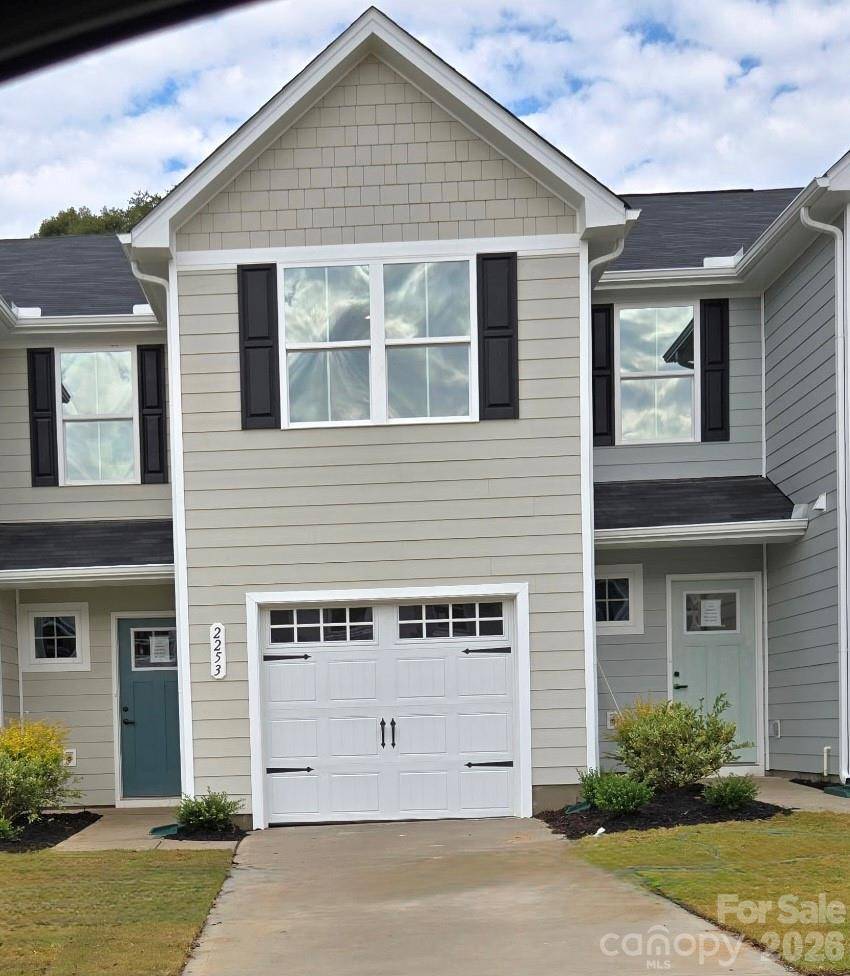 2253 Stephens Farm DR, China Grove, NC 28023