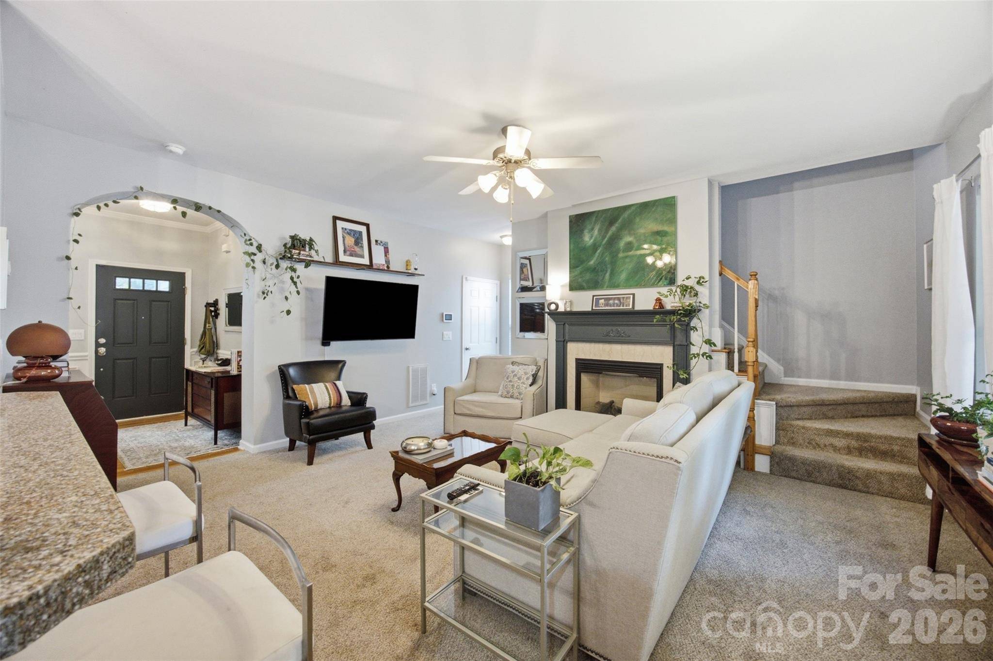 9639 Corbett Square LN, Charlotte, NC 28214