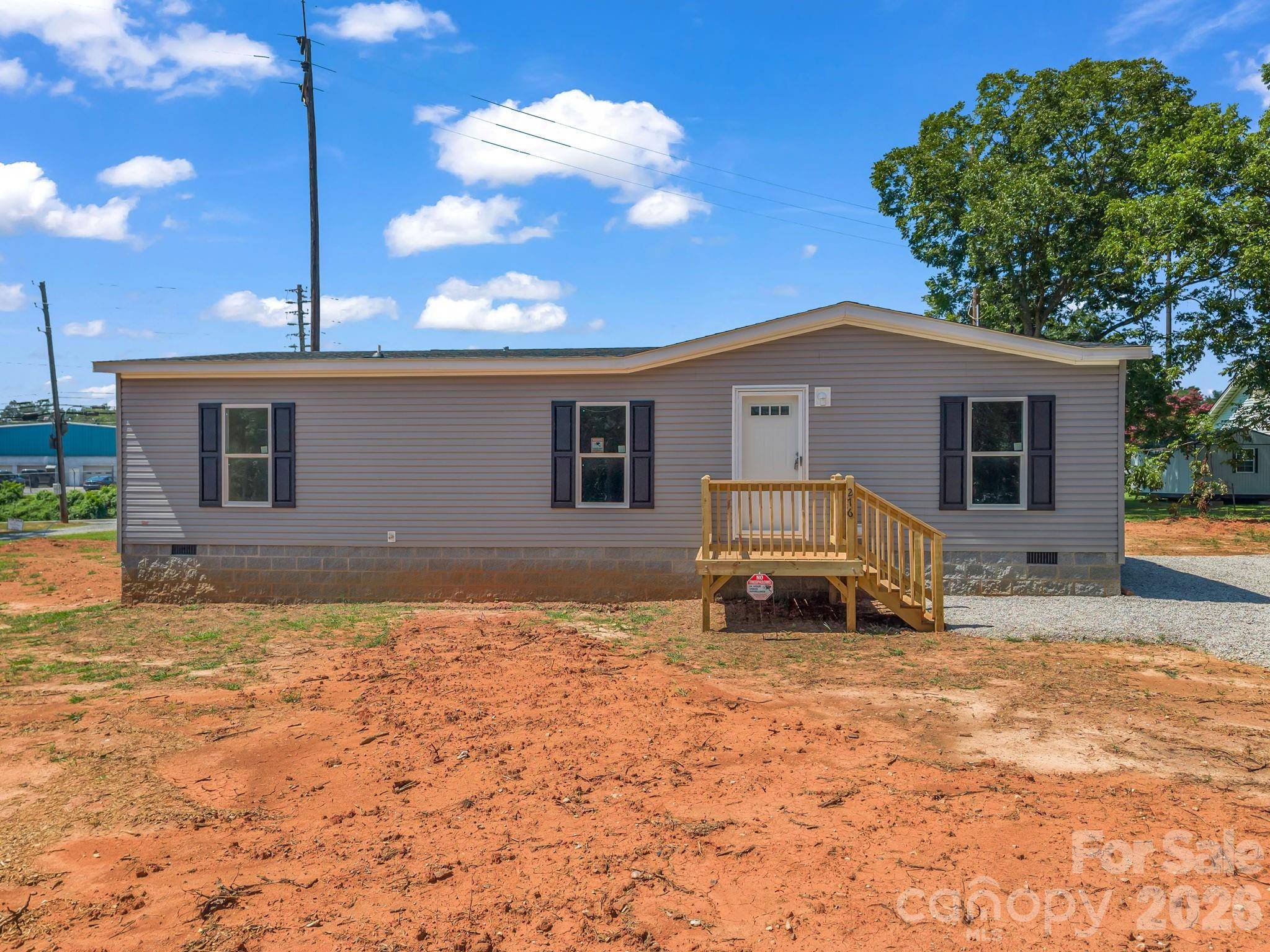 276 Mulberry ST, Forest City, NC 28043