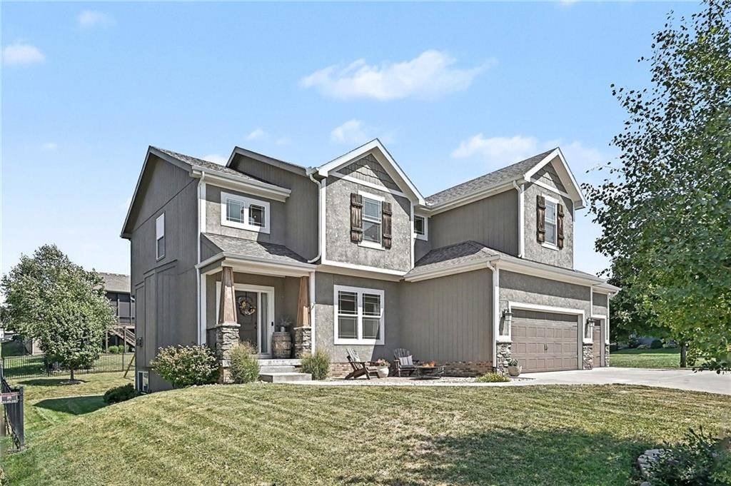 12725 N Overbrook DR, Platte City, MO 64079