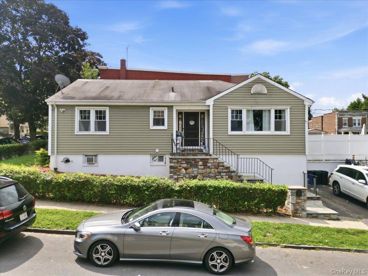25 Coolidge AVE, Yonkers, NY 10701