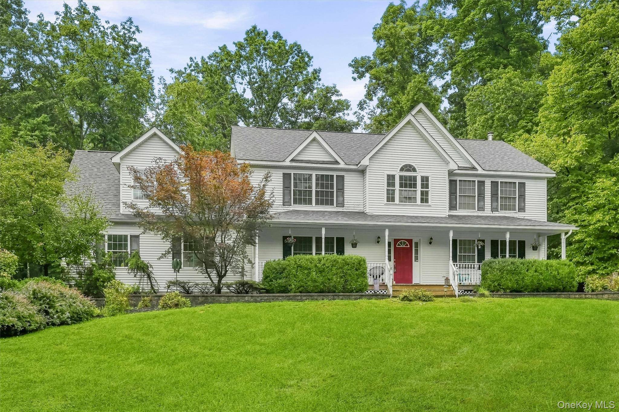 25 Mitchell LN, Westtown, NY 10998