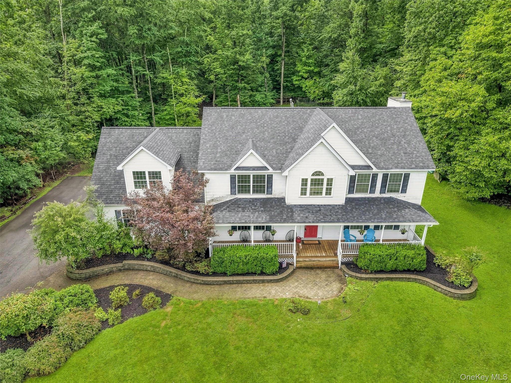 25 Mitchell LN, Westtown, NY 10998