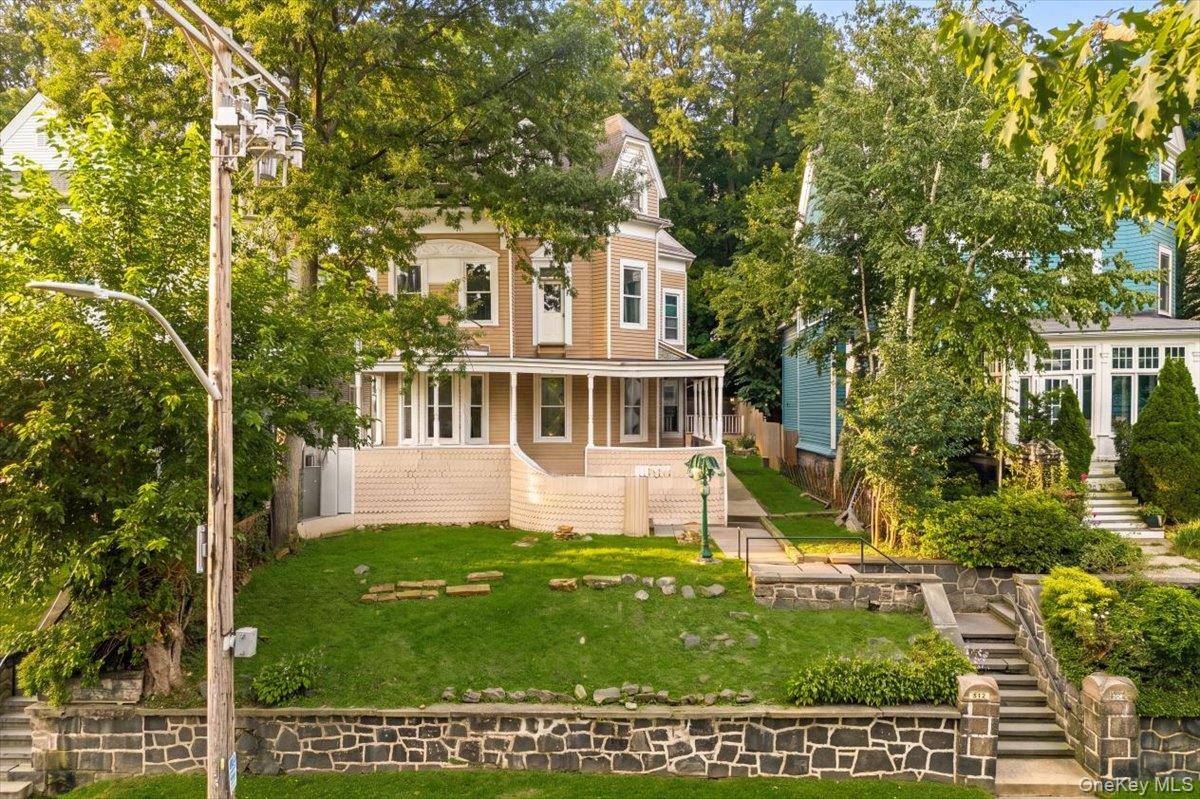 512 Warburton AVE, Yonkers, NY 10701