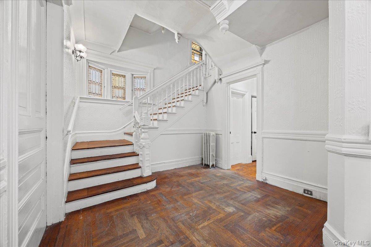 512 Warburton AVE, Yonkers, NY 10701