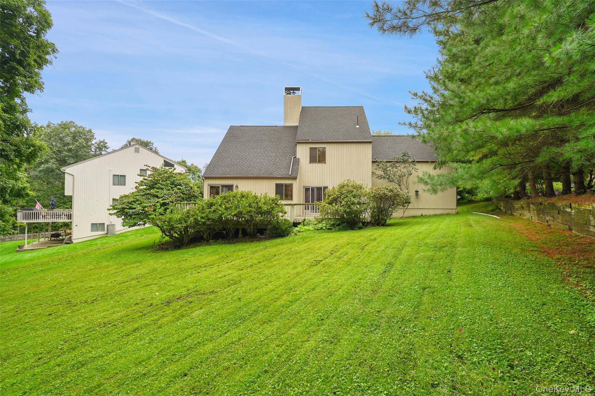 152 Arbor Crest, Somers, NY 10589