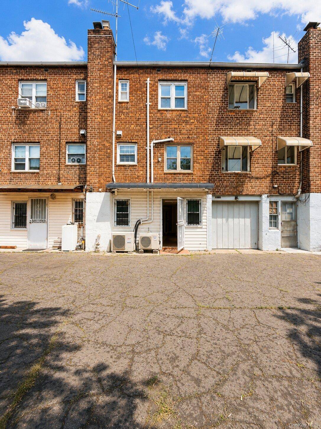2130 Batchelder ST, Brooklyn, NY 11229