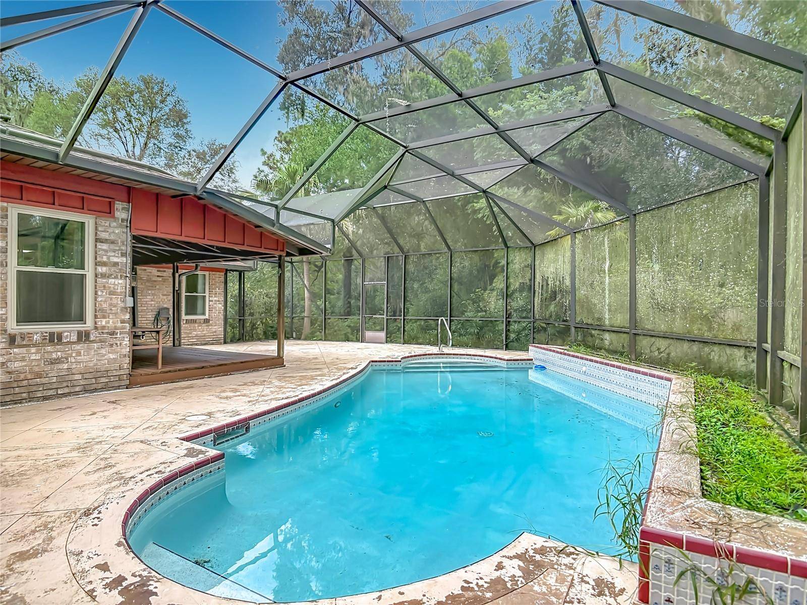 1032 VALLEY FORGE RD, Deland, FL 32720