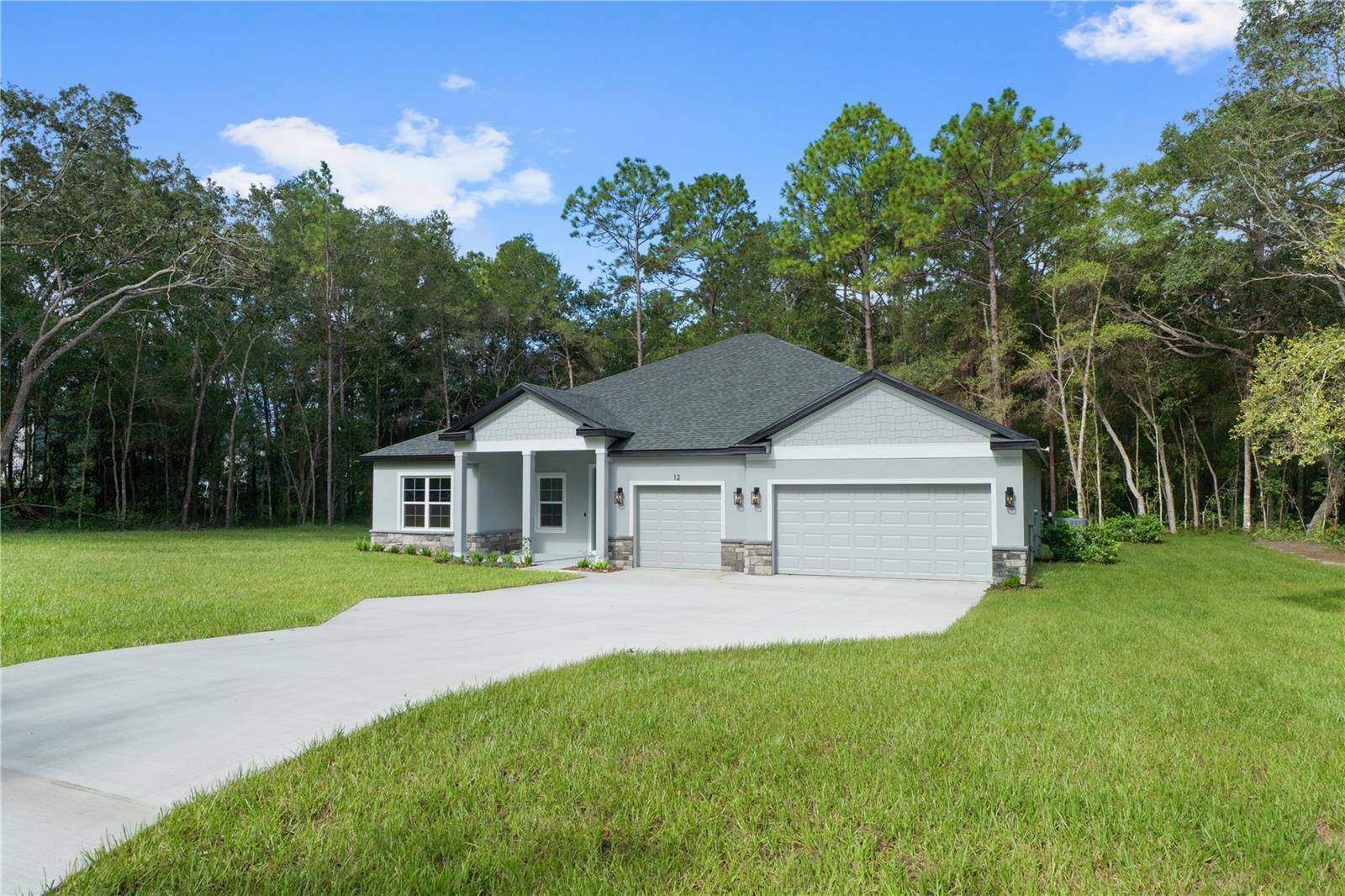 12 S SCHOOL AVE, Lecanto, FL 34461