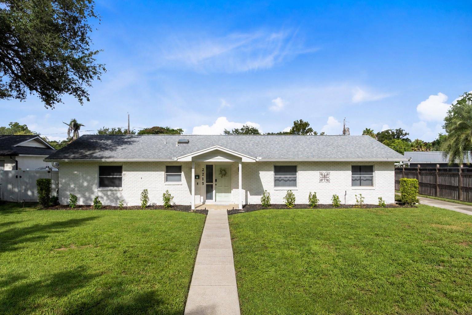 2215 BRADFORD CT, Orlando, FL 32806