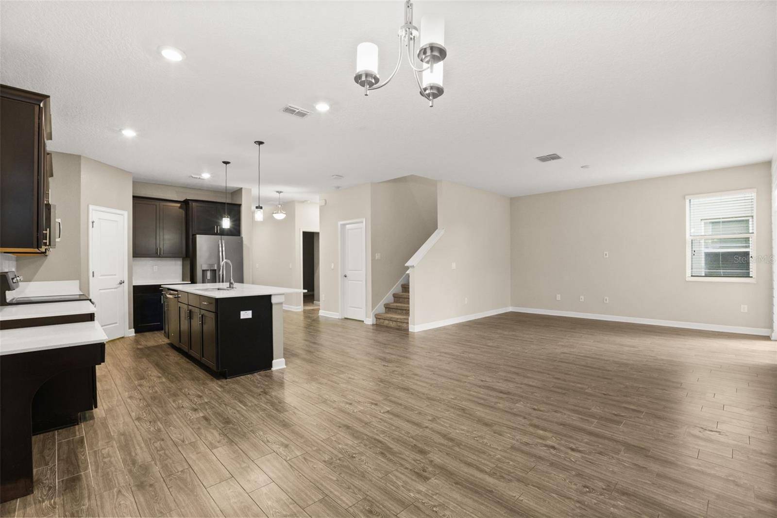 7608 SUMMERLAKE GROVES ST, Winter Garden, FL 34787
