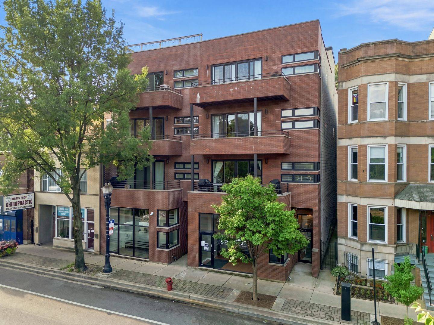 1925 W Irving Park RD #3, Chicago, IL 60613