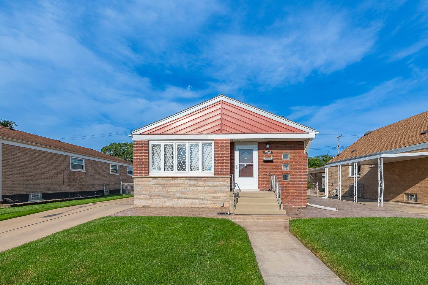 7966 S Kolin AVE, Chicago, IL 60652