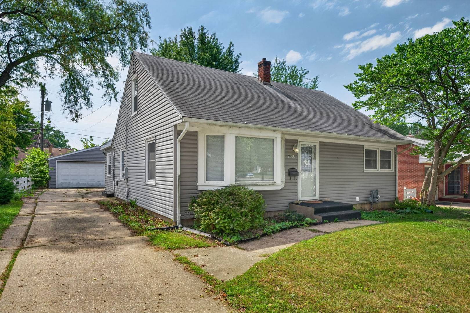 2807 18TH AVE, Rockford, IL 61108