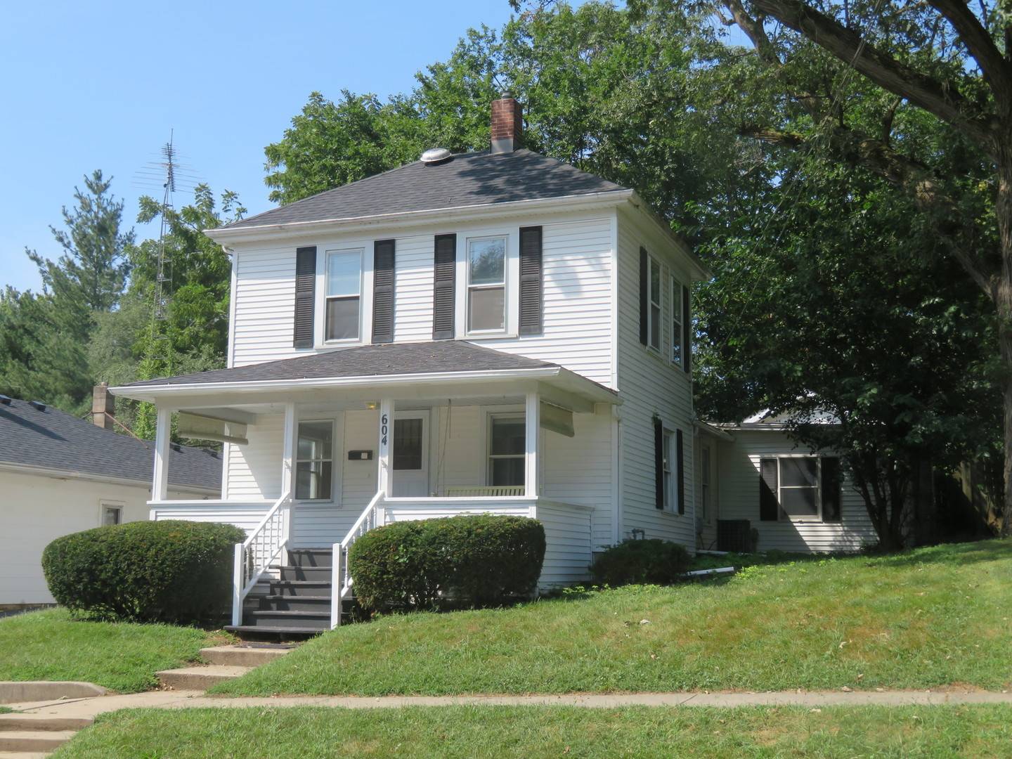 604 West AVE, Morris, IL 60450