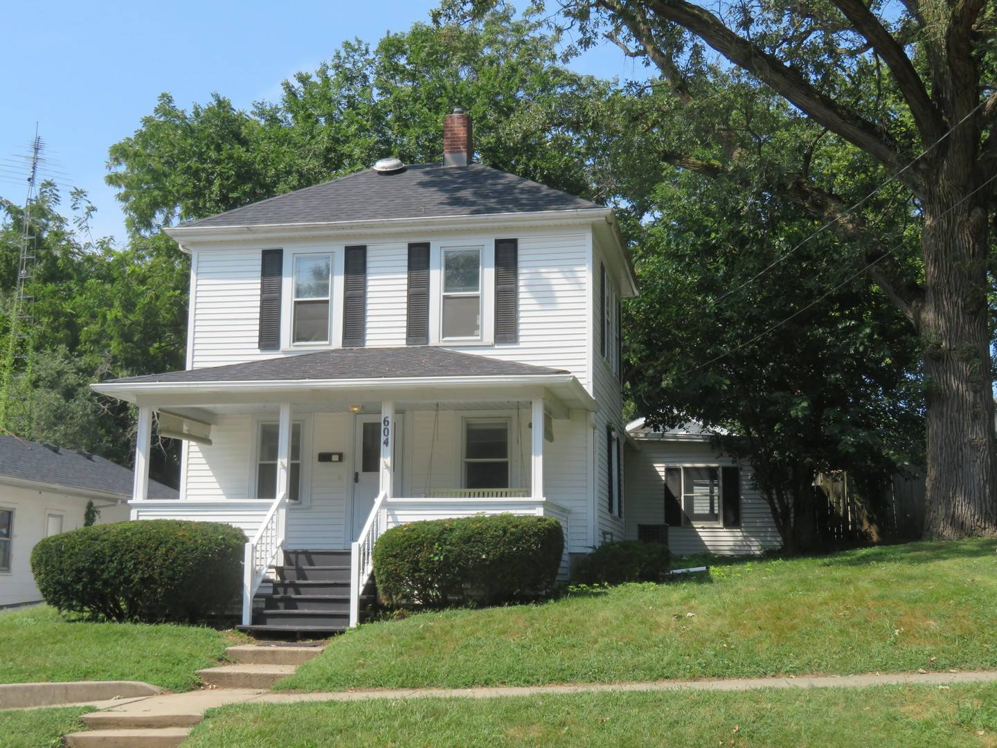 604 West AVE, Morris, IL 60450