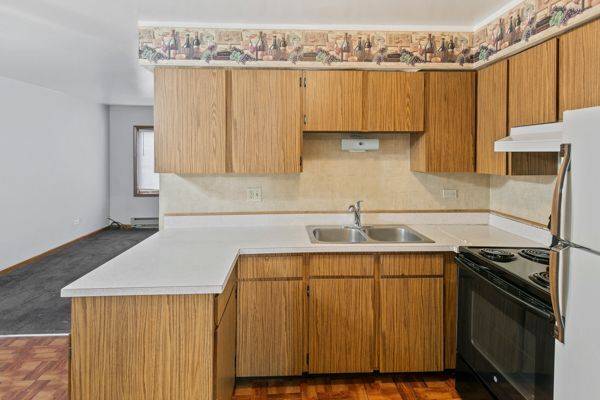 17754 Rosewood DR #2N, Lansing, IL 60438