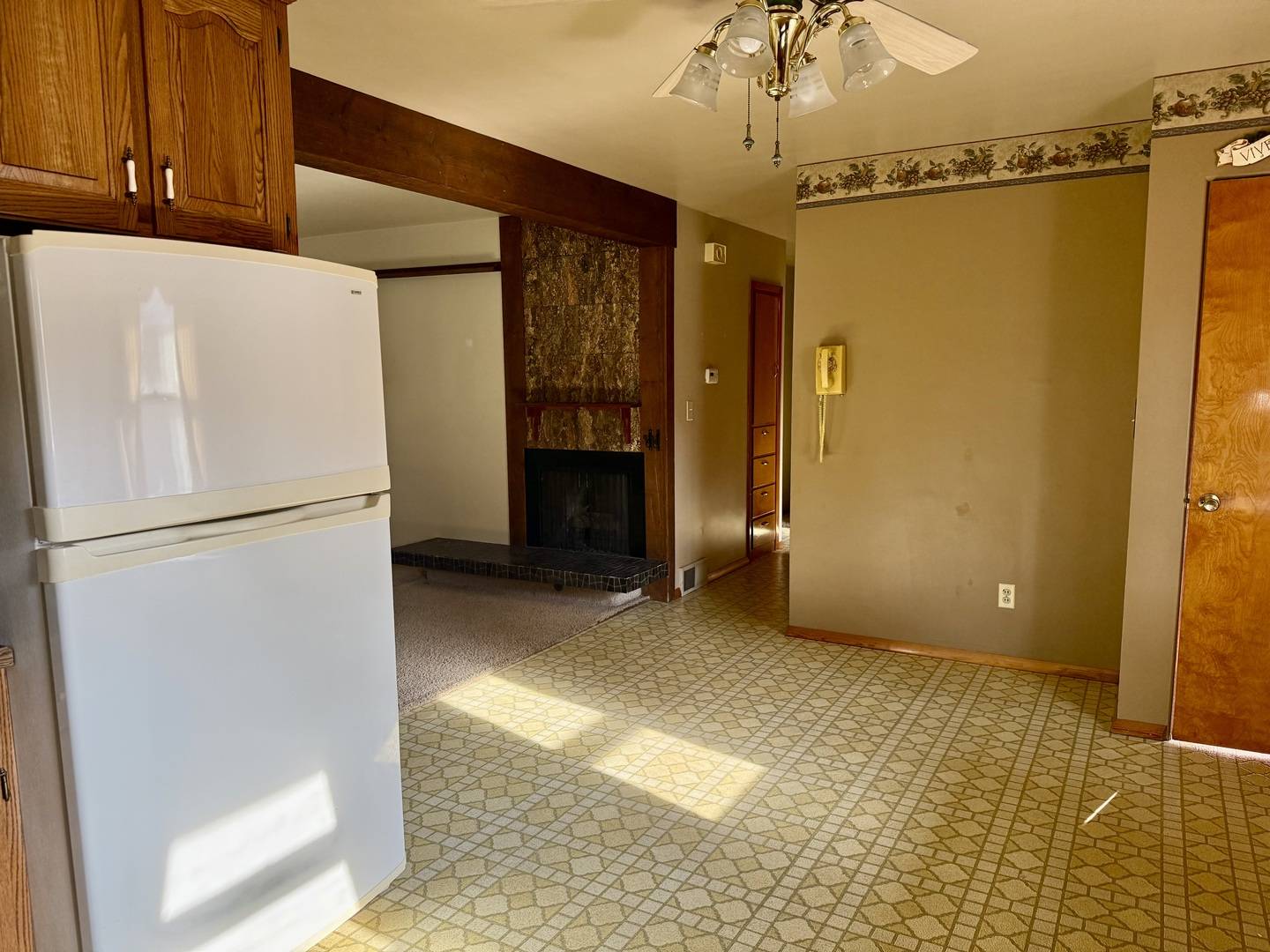 2329 11th ST, Peru, IL 61354