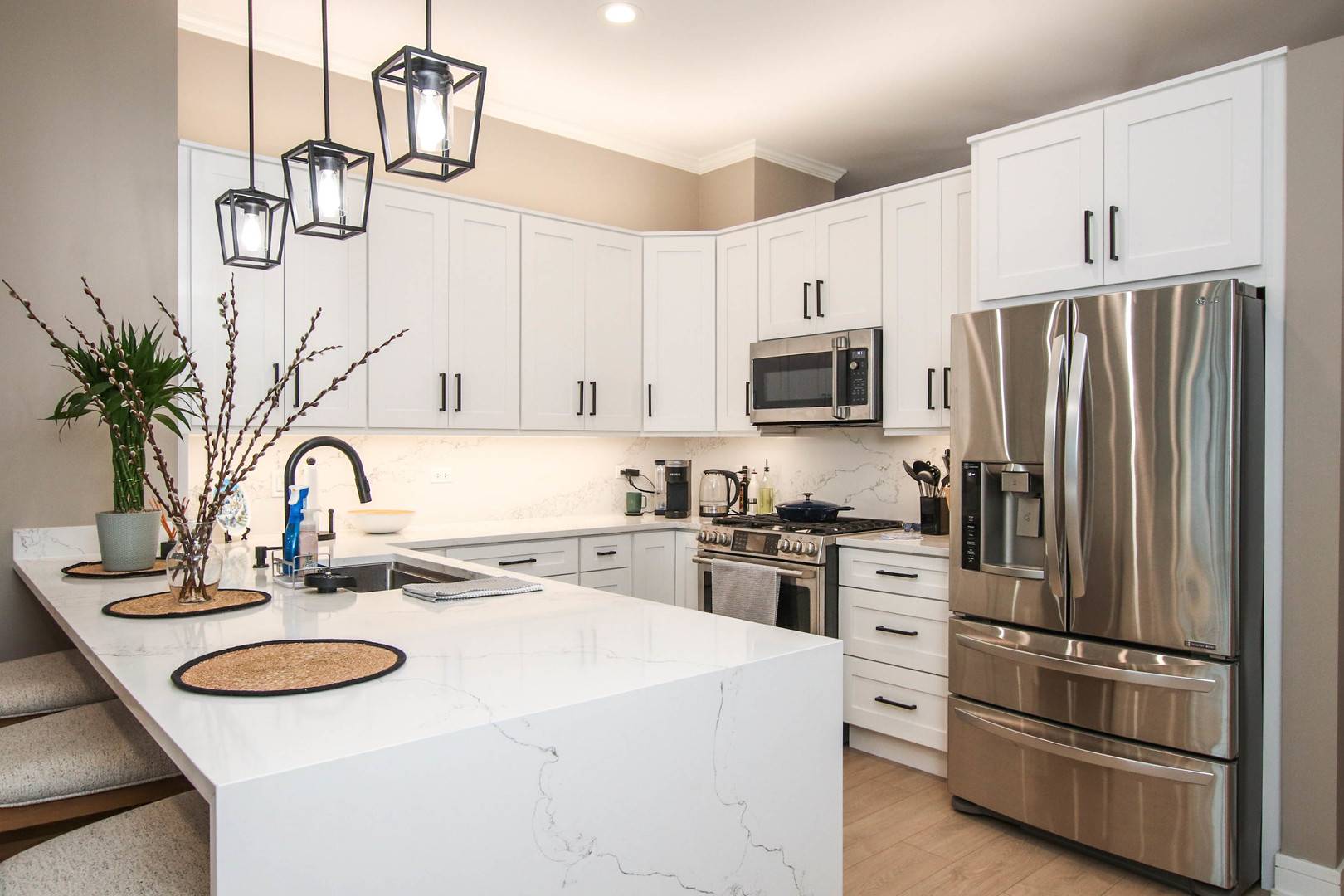340 W Superior ST #1604, Chicago, IL 60654