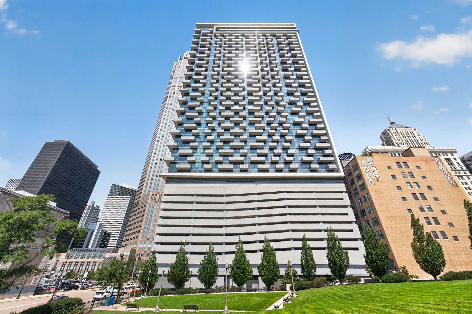 235 W Van Buren ST #4101, Chicago, IL 60607