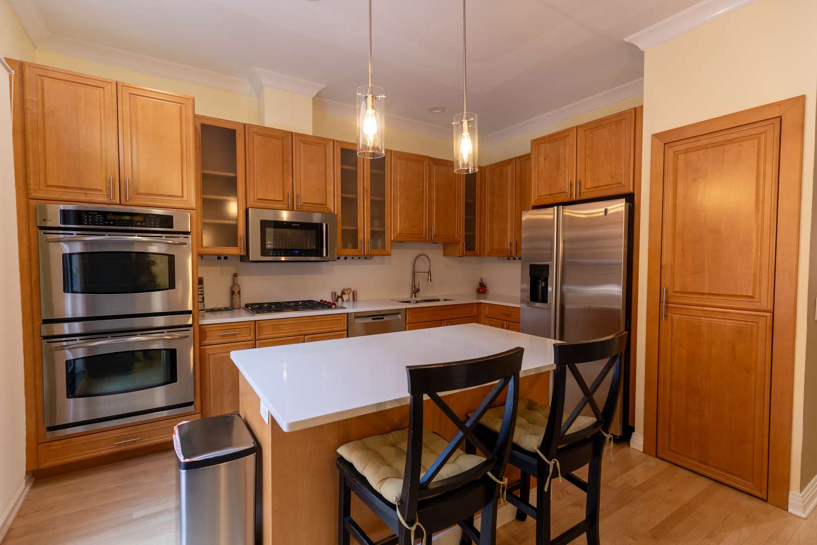 1125 W Monroe ST, Chicago, IL 60607