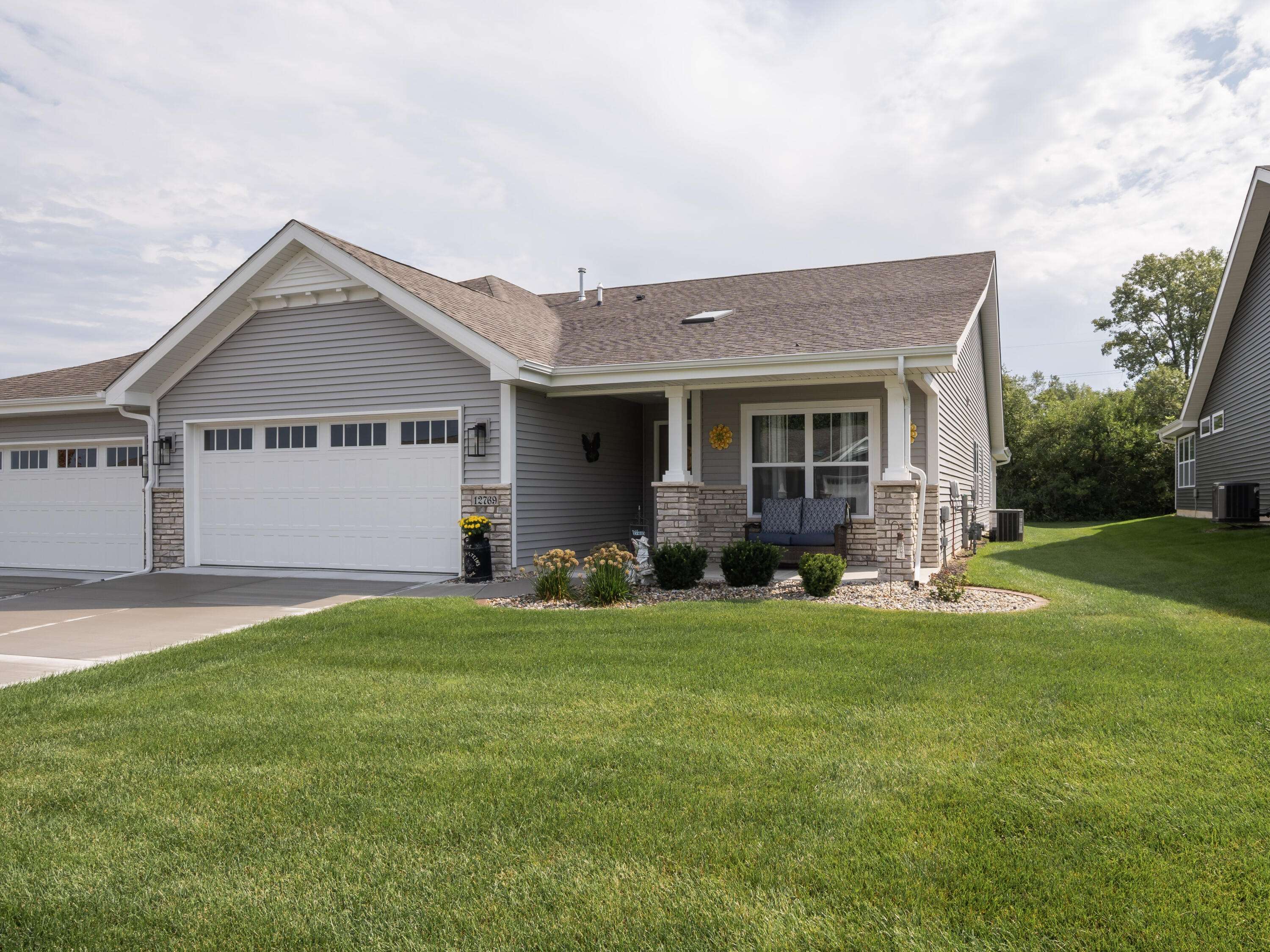 12769 Woodside Drive, Cedar Lake, IN 46303