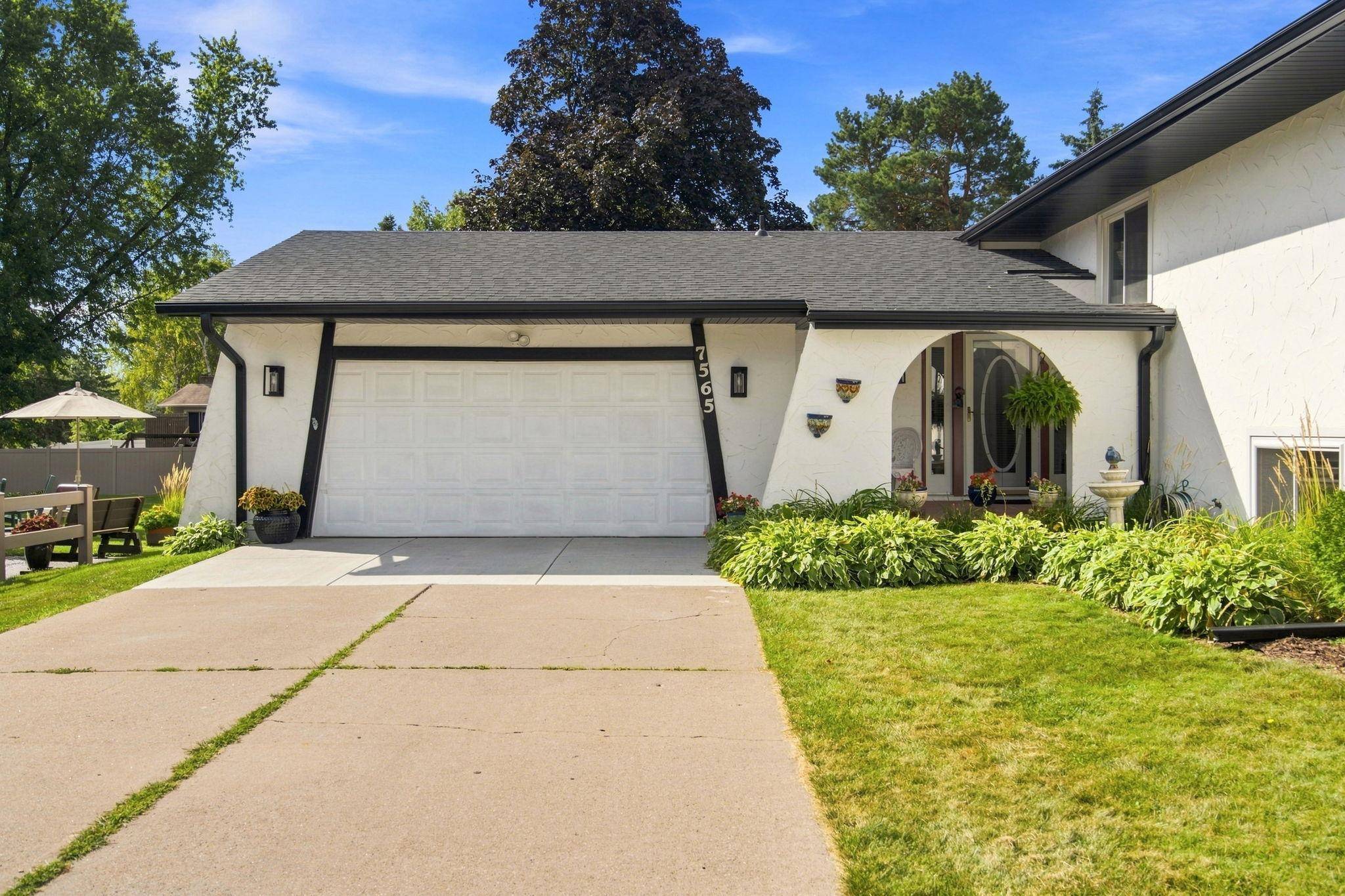 7565 Paul RD, Woodbury, MN 55125